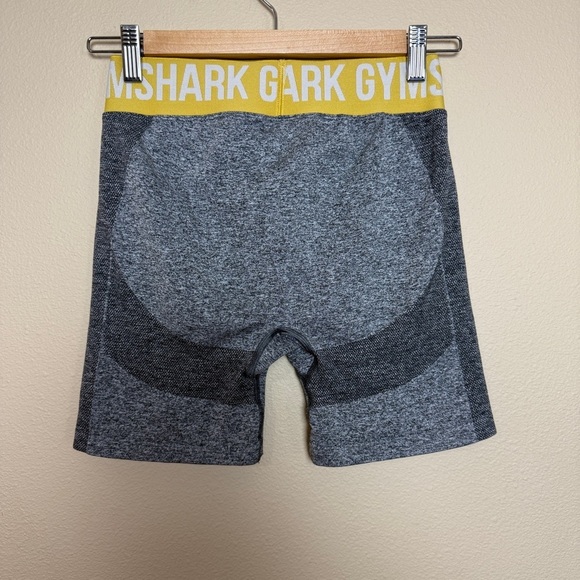 GYMSHARK Gray and Yellow Athletic Flex Stretch Shorts, M - Picture 8 of 9